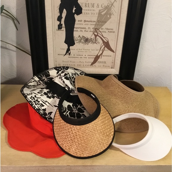 Accessories - COLLECTION OF SUN HATS